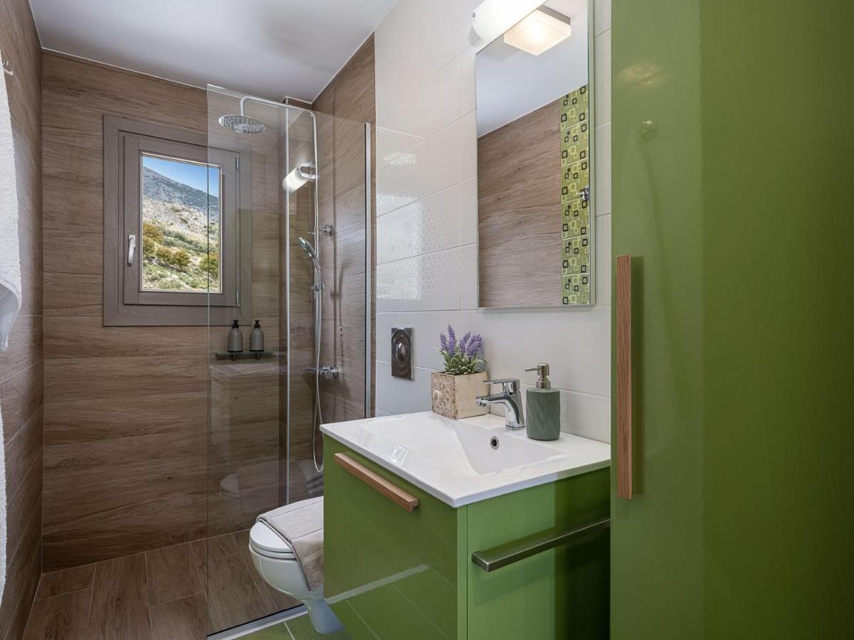 Amavi - Private Heated Pool Kato Asites
